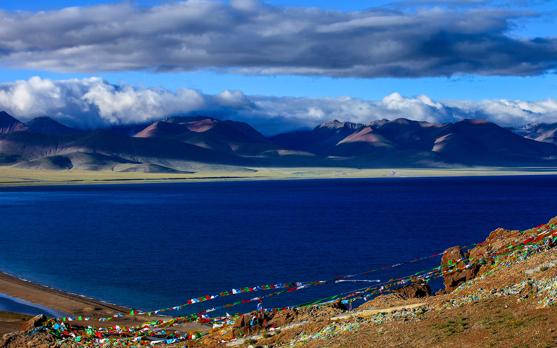 西藏，神秘高原的繁荣兴盛之路