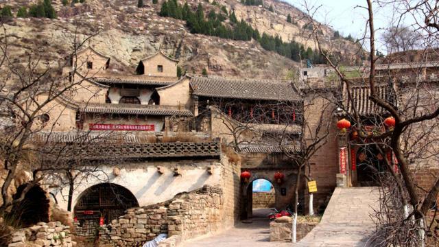 吕梁,生态保护与经济发展共赢之路